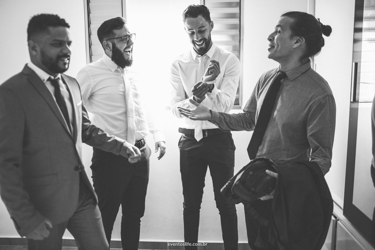 Making of noivo, groom, casamento de dia, wedding day, fotógrafo de casamento, São Paulo, Fotografia espontânea, Life Fotografia, Cyndi Omoto, Alex Oliveira, amigos