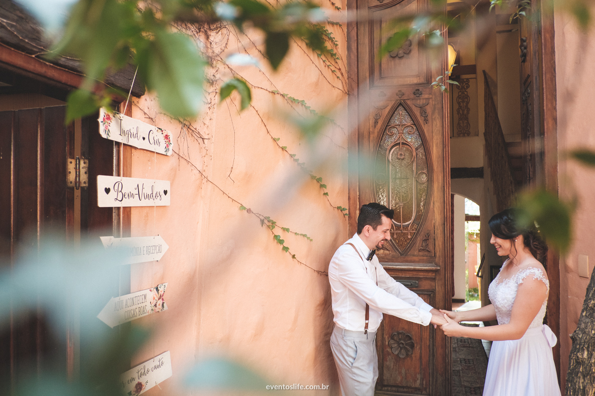 first look, life fotografia, cyndi omoto, alex oliveira, noivos, fiance, bride, groom, noiva, noivo, fotografia espontânea, case de dia, mini wedding, amor