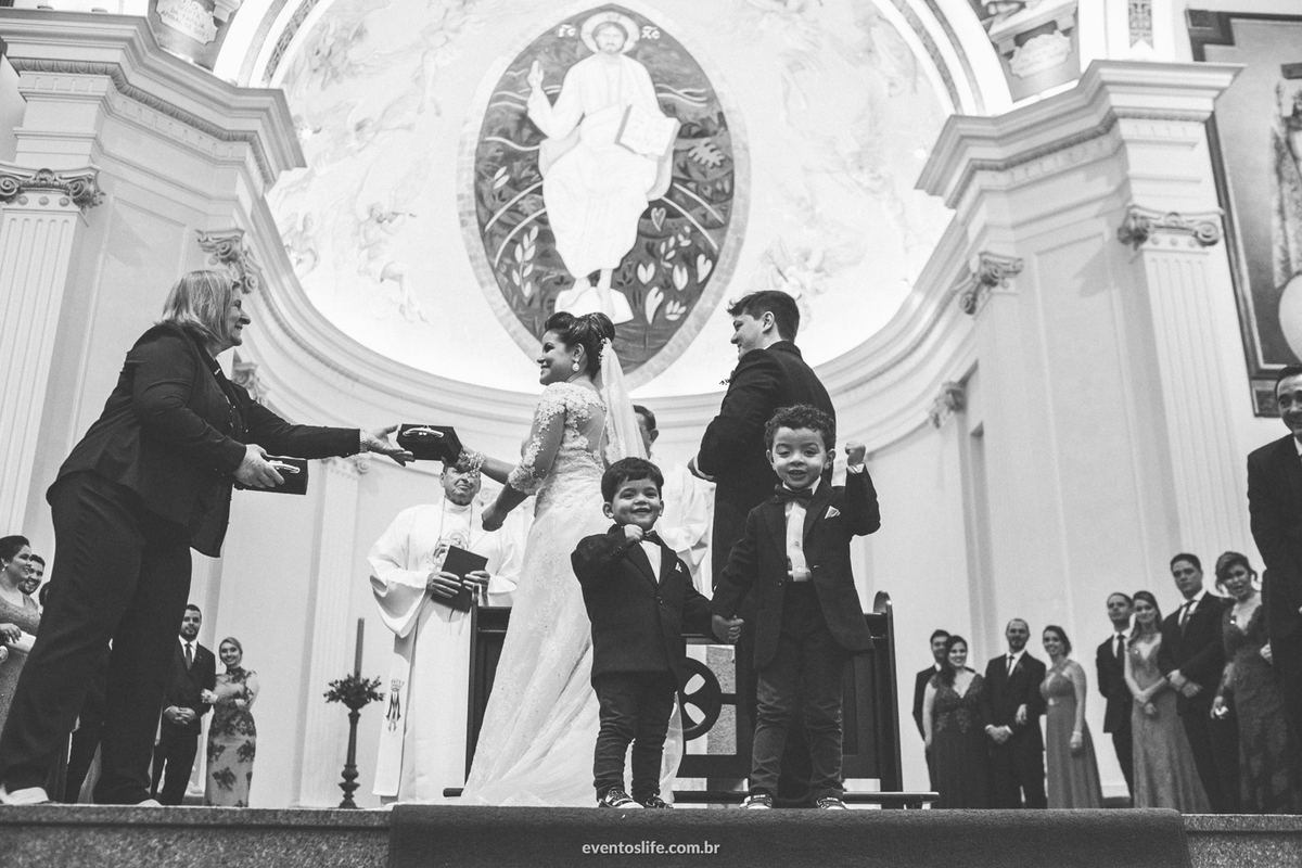 Casamento Deise e Marcelo, Fotografia de casamento, Fotografia de casamento Sorocaba, São Paulo, Wedding, Life Fotografia, Cyndi Omoto, Alex Oliveira, Fotografia espontânea, Criativa, Diferente, fotografia documental, crianças, pajens, alianças