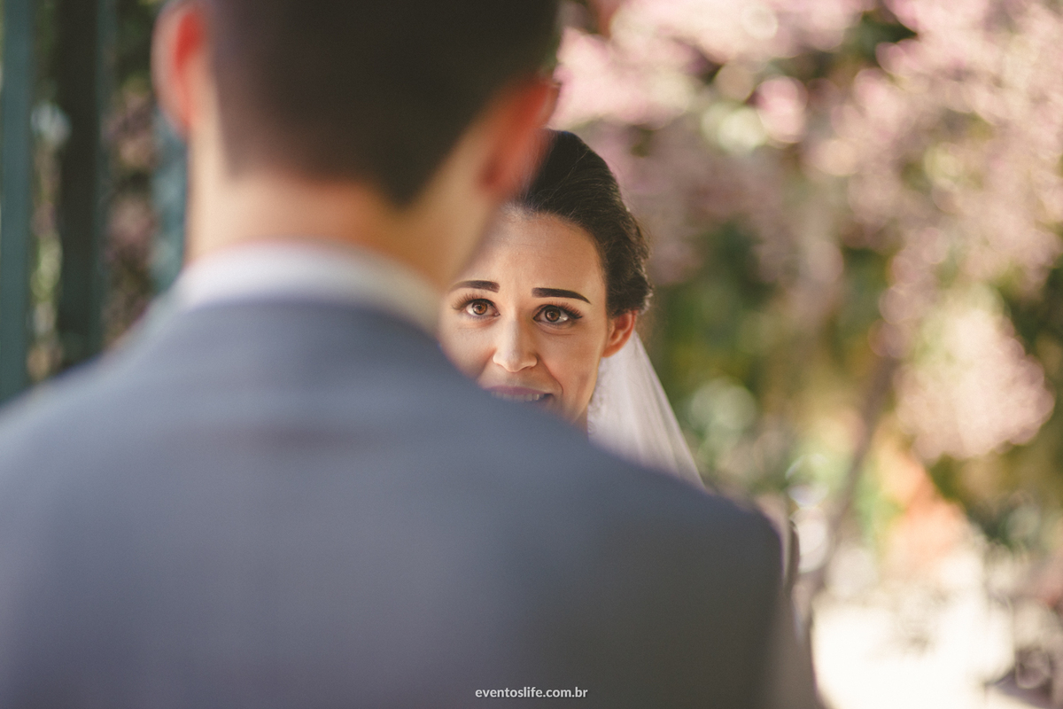 Casamento Laís e Fernando, Life Fotografia, Cyndi Omoto, Alex Oliveira, Chácara Santa Victória, Case de dia, Casamento Adventista, Fotografia espontânea, fotografia criativa, fotografia de casamento São Paulo, Cerimônia, olhar da noiva