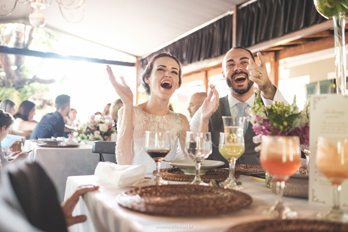 Casamento Adventista, Fotografia espontânea, fotografia criativa, fotografia de casamento São Paulo, noivos comemorando