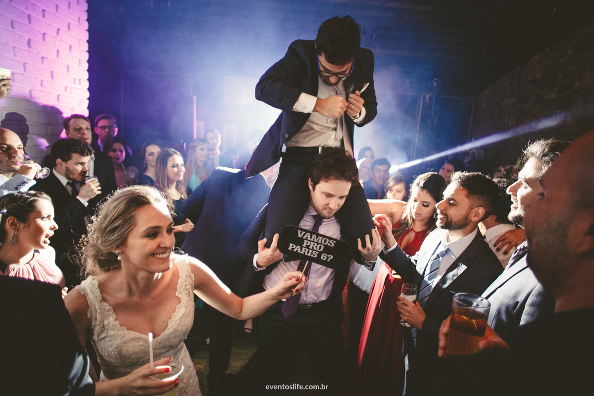 Casamento Ketelin e Bruno, Chateau Du Plas, São Roque, Life Fotografia, Cyndi Omoto, Alex Oliveira, Destination Photographers, Case de dia, casamento no campo ao ar livre, fotografia espontânea, fotografia criativa, pista, festa animada, plaquinha