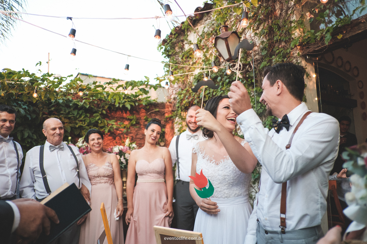 Casamento Ingrid e Cri Life Fotografia Capolino Sorocaba Mini Wedding Fotografia espontânea Documental Alex Oliveira Cyndi Omoto Case de Dia First look Fotos no campo Casamento rústico Vintage Cerimônia