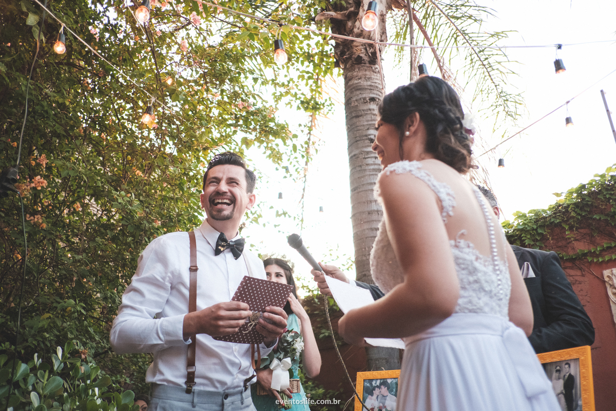 Casamento Ingrid e Cri Life Fotografia Capolino Sorocaba Mini Wedding Fotografia espontânea Documental Alex Oliveira Cyndi Omoto Case de Dia First look Fotos no campo Casamento rústico Vintage Cerimônia