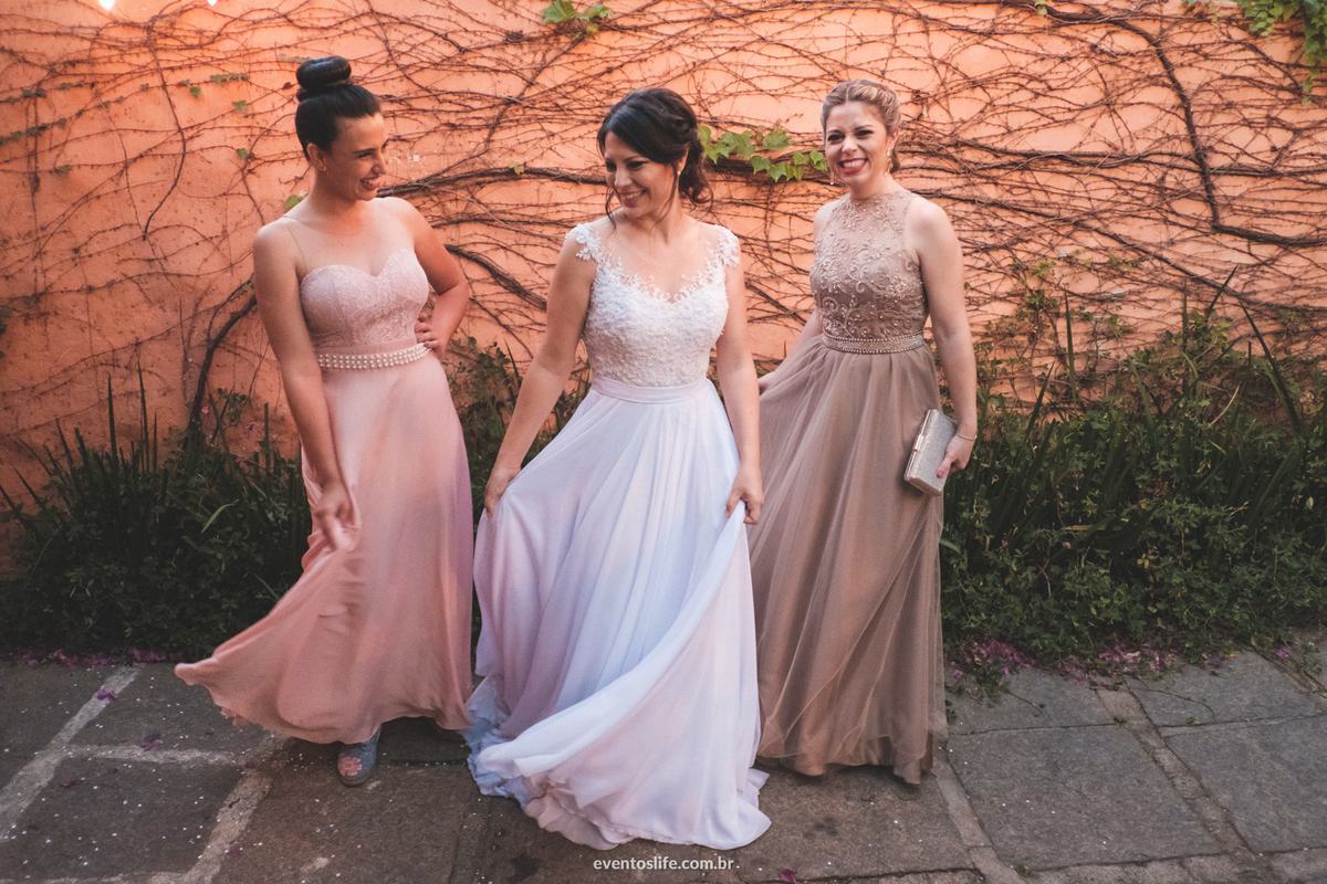 Casamento Ingrid e Cri Life Fotografia Capolino Sorocaba Mini Wedding Fotografia espontânea Documental Alex Oliveira Cyndi Omoto Case de Dia First look Fotos no campo Casamento rústico Vintage Madrinhas