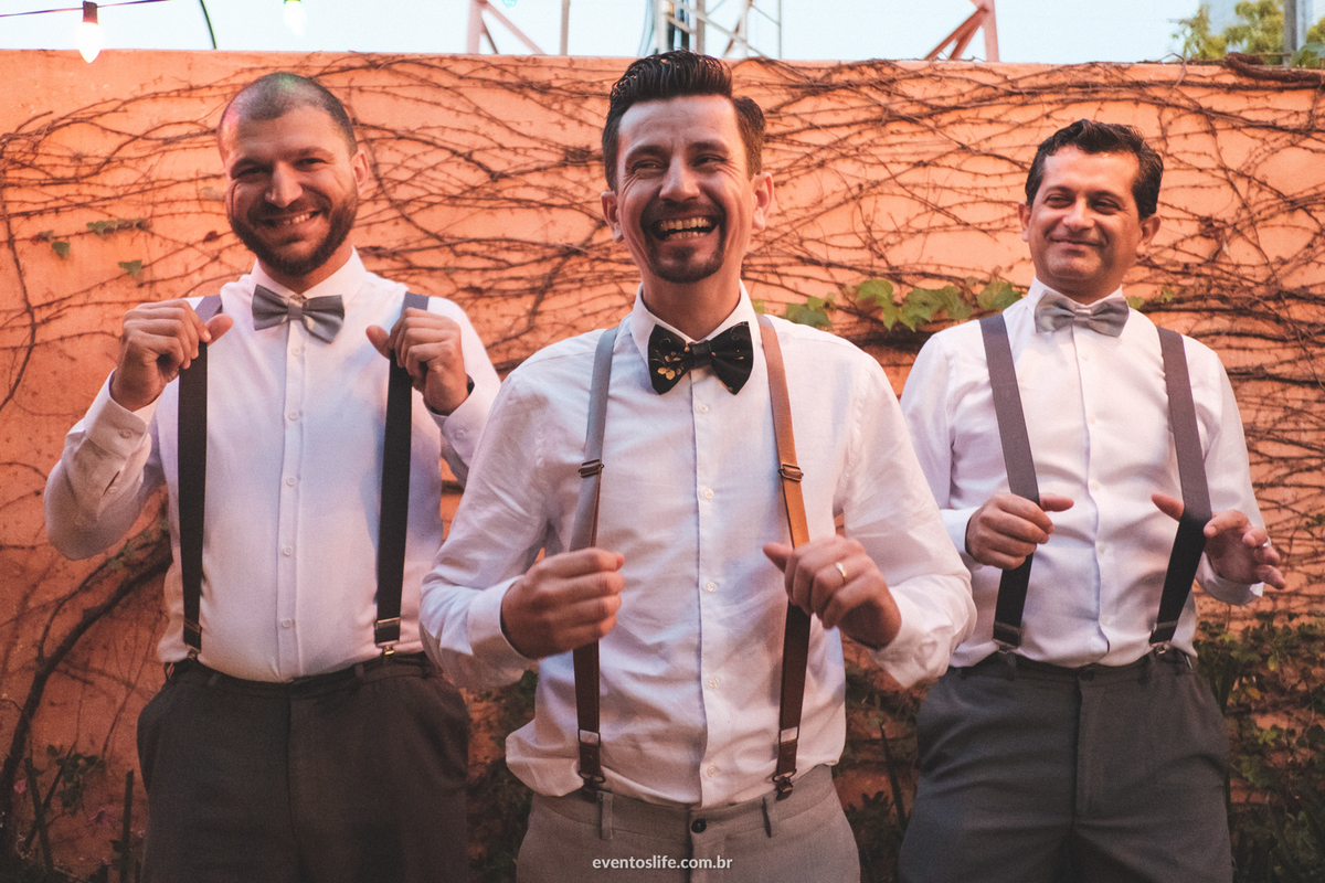 Casamento Ingrid e Cri Life Fotografia Capolino Sorocaba Mini Wedding Fotografia espontânea Documental Alex Oliveira Cyndi Omoto Case de Dia First look Fotos no campo Casamento rústico Vintage Padrinhos