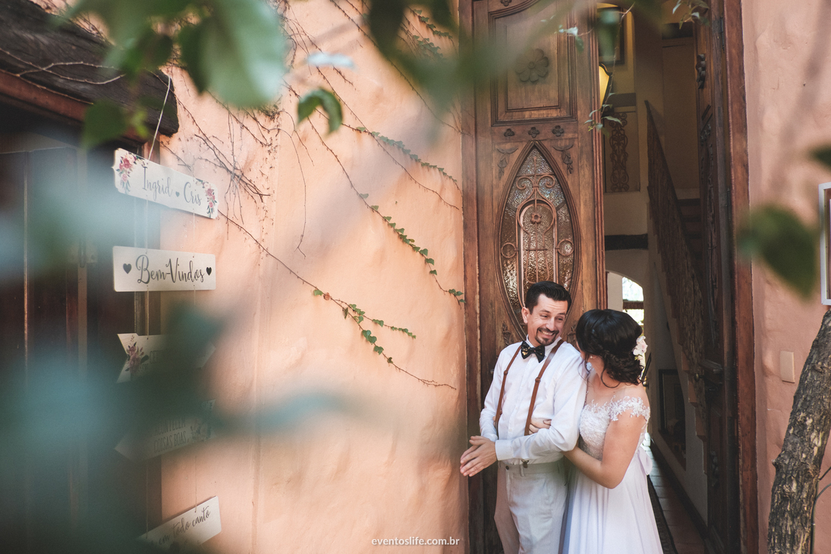 Casamento Ingrid e Cri Life Fotografia Capolino Sorocaba Mini Wedding Fotografia espontânea Documental Alex Oliveira Cyndi Omoto Case de Dia First look noivos se vendo antes da cerimônia