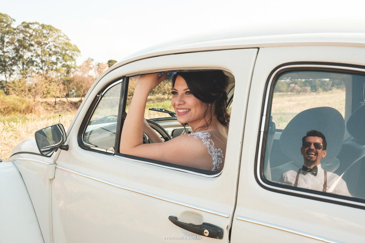 Casamento Ingrid e Cri Life Fotografia Capolino Sorocaba Mini Wedding Fotografia espontânea Documental Alex Oliveira Cyndi Omoto Case de Dia First look noivos se vendo antes da cerimônia noiva linda Fotografia Criativa