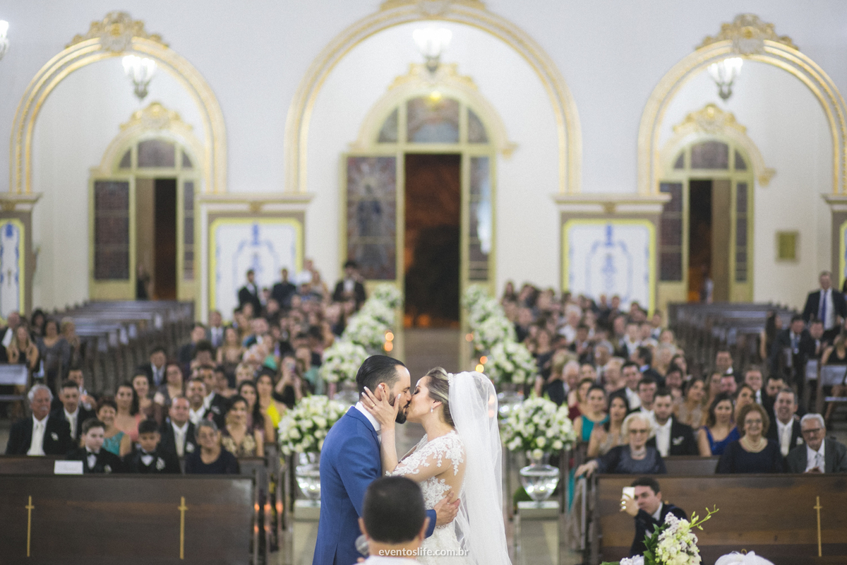 Casamento Thalita e Adriano, Limeira - SP, Destination Wedding, Destination Photographer, Life Fotografia, Cyndi Omoto, Alex Oliveira, Fotografia Criativa de casamento, Espontânea, Casamento 2018, Inspiração para casamento, beijo dos noivos, enfim casados