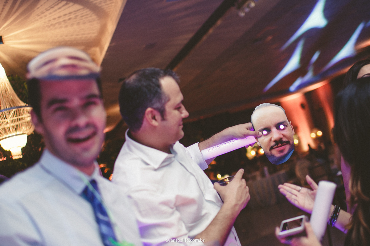 Casamento Thalita e Adriano, Limeira - SP, Destination Wedding, Destination Photographer, Life Fotografia, Cyndi Omoto, Alex Oliveira, Fotografia Criativa de casamento, Espontânea, Casamento 2018, Inspiração para casamento, máscaras com o rosto do noivo