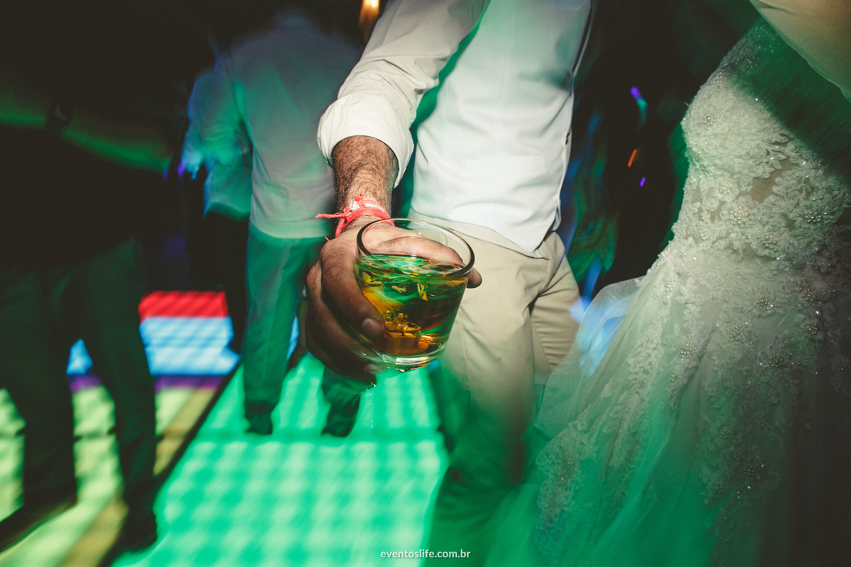 Casamento Thalita e Adriano, Limeira - SP, Destination Wedding, Destination Photographer, Life Fotografia, Cyndi Omoto, Alex Oliveira, Fotografia Criativa de casamento, Espontânea, Casamento 2018, Inspiração para casamento, pista, bebidas, festa animada