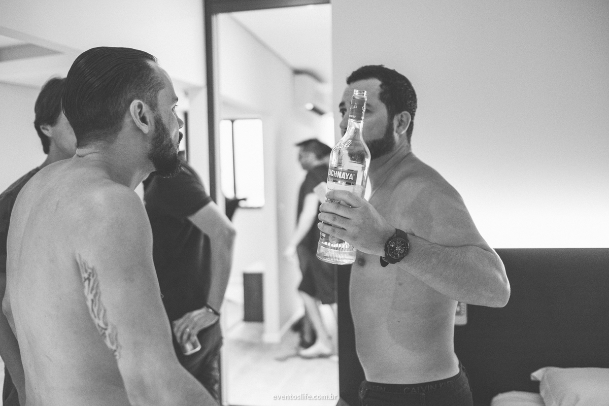 Casamento Thalita e Adriano, Limeira - SP, Destination Wedding, Destination Photographer, Life Fotografia, Cyndi Omoto, Alex Oliveira, Fotografia Criativa de casamento, Espontânea, Casamento 2018, Inspiração para casamento, bebida, padrinho, convidado