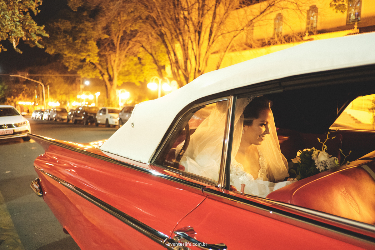 Casamento Thalita e Adriano, Limeira - SP, Destination Wedding, Destination Photographer, Life Fotografia, Cyndi Omoto, Alex Oliveira, Fotografia Criativa de casamento, Espontânea, Casamento 2018, Inspiração para casamento, noiva no buick vermelho