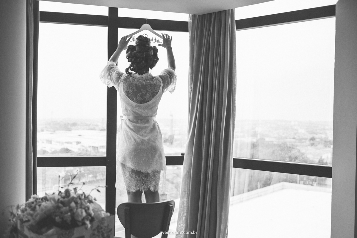 Casamento Thalita e Adriano, Limeira - SP, Destination Wedding, Destination Photographer, Life Fotografia, Cyndi Omoto, Alex Oliveira, Fotografia Criativa de casamento, Espontânea, Sou noiva, Inspiração para casamento, Noivas 2018, cabide, noiva, bride