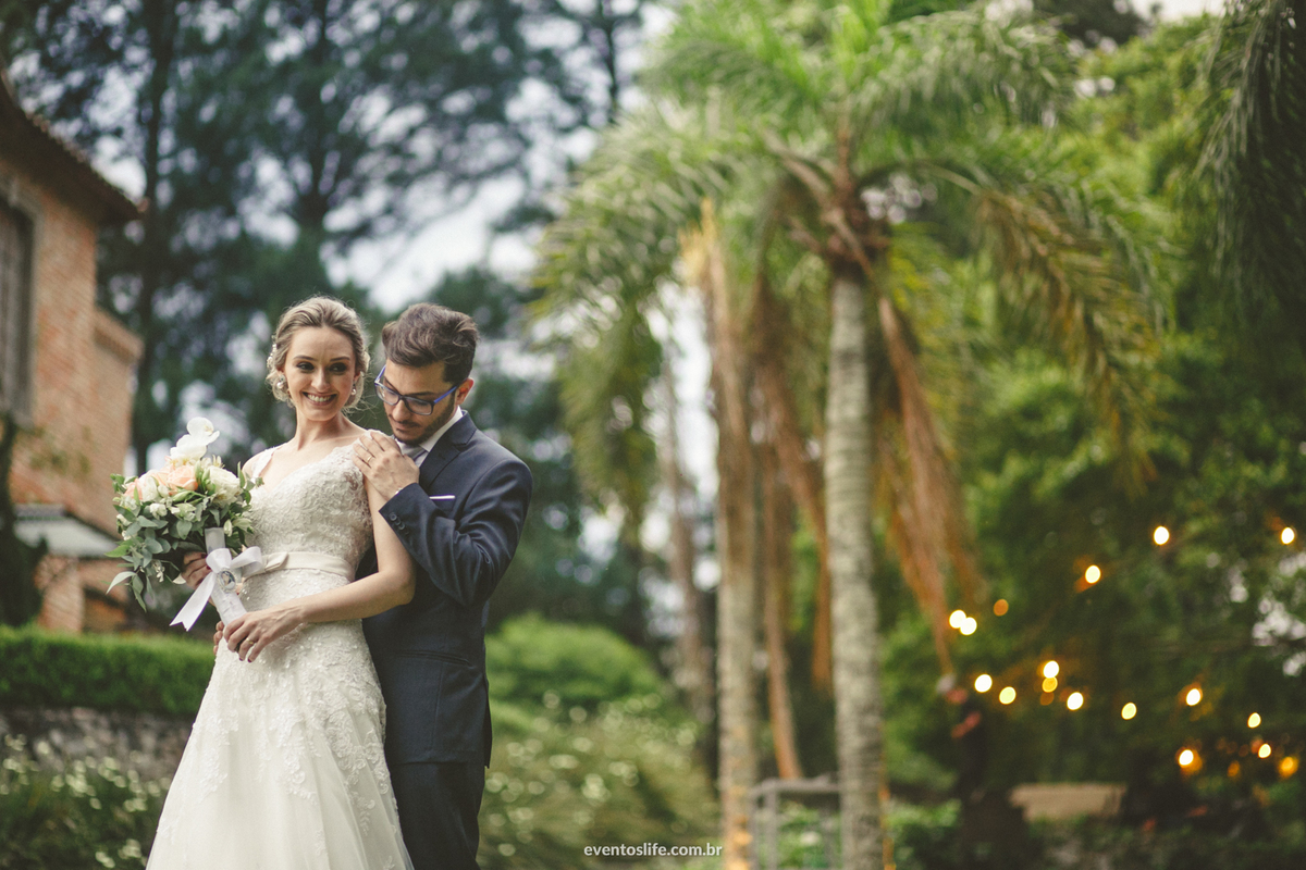 Casamento Ketelin e Bruno, Chateau Du Plas, Case de Dia, Lugar para casamentos incrível, Life Fotografia, Fotografia de casamento Sorocaba, Criativo, Casamento diferente, Noivas 2018, Amor, Natureza, Wedding, retrato dos noivos, portrait, chuva