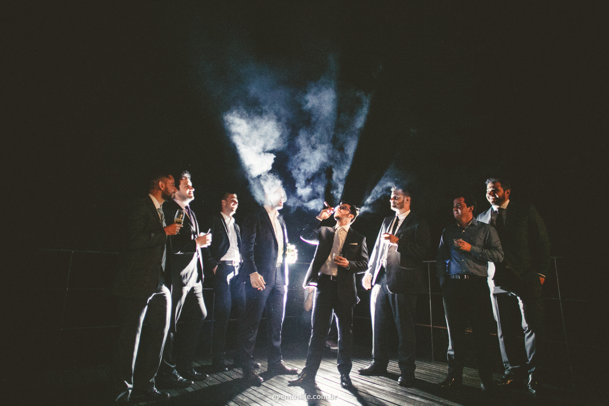 Casamento Ketelin e Bruno, Chateau Du Plas, Case de Dia, Lugar para casamentos incrível, Life Fotografia, Fotografia de casamento Sorocaba, Criativo, Casamento diferente, Noivas 2018, Amor, Festa de casamento, recepção, pista, fumando charuto