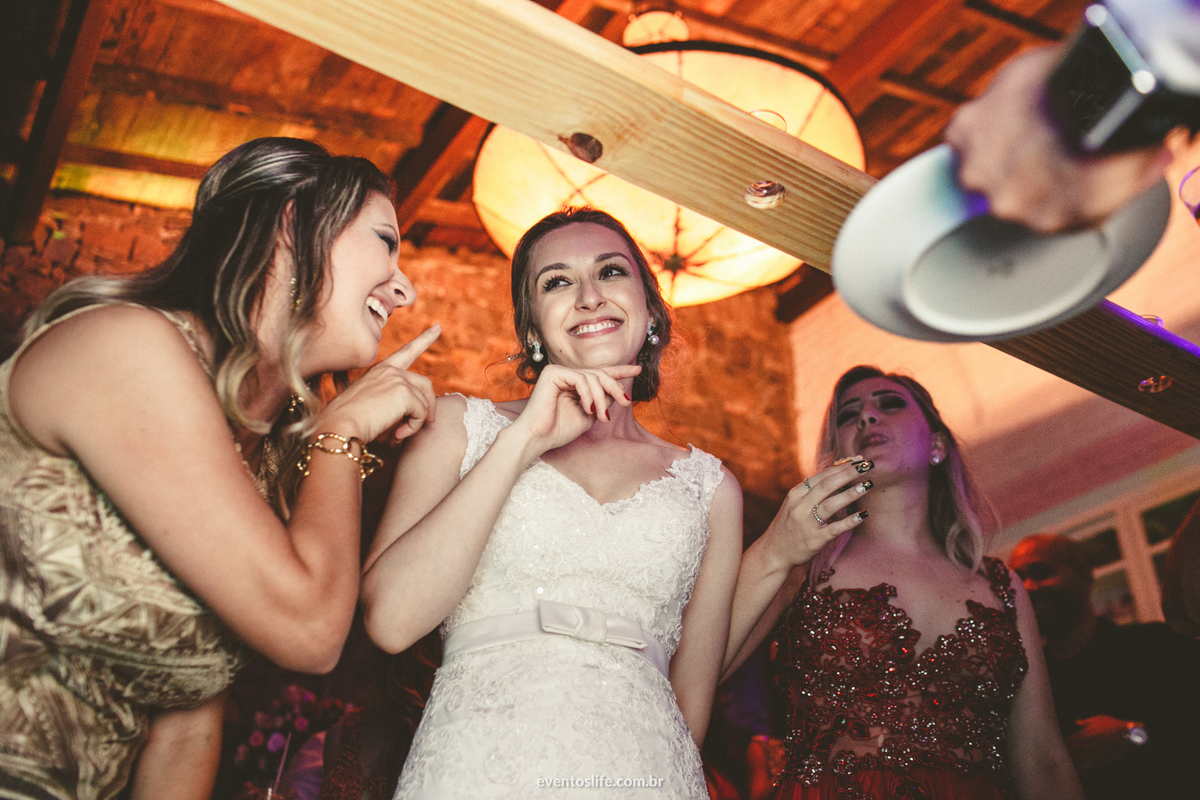 Casamento Ketelin e Bruno, Chateau Du Plas, Case de Dia, Lugar para casamentos incrível, Life Fotografia, Fotografia de casamento Sorocaba, Criativo, Casamento diferente, Noivas 2018, Amor, Festa de casamento, recepção, pista, dançando