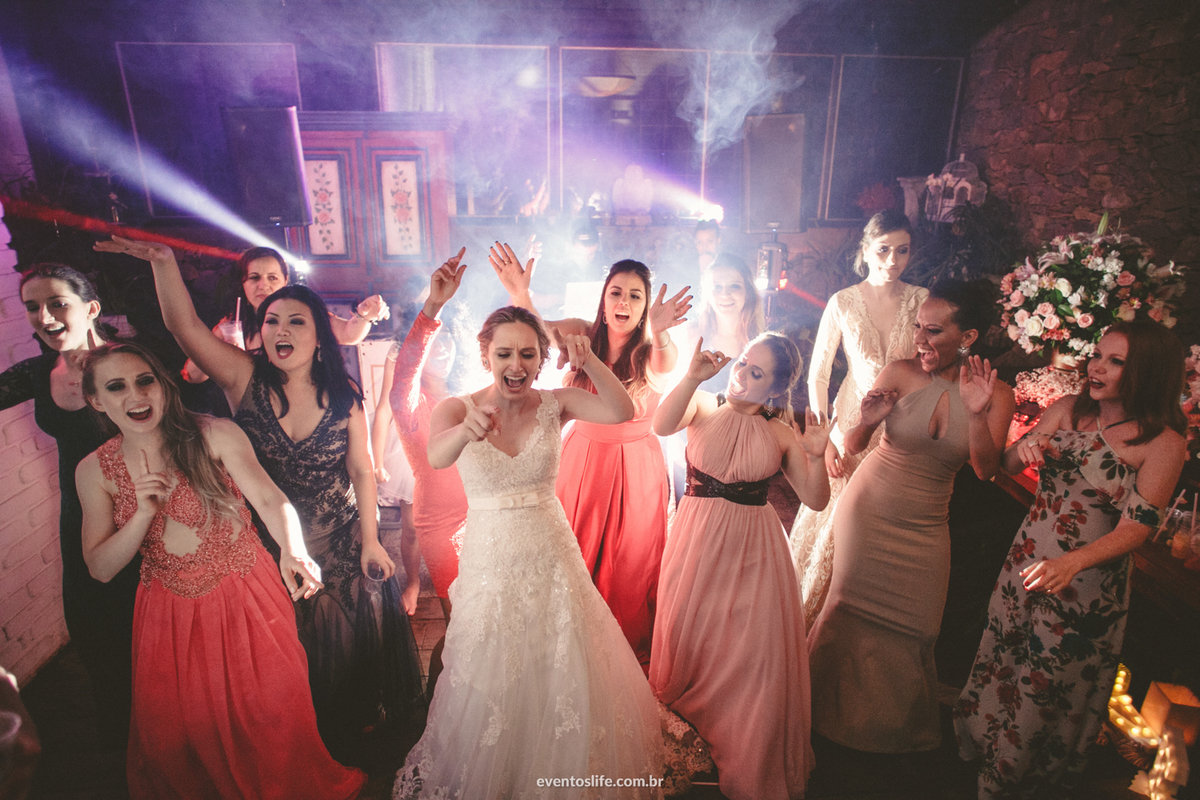 Casamento Ketelin e Bruno, Chateau Du Plas, Case de Dia, Lugar para casamentos incrível, Life Fotografia, Fotografia de casamento Sorocaba, Criativo, Casamento diferente, Noivas 2018, Amor, Festa de casamento, recepção, pista, dançando