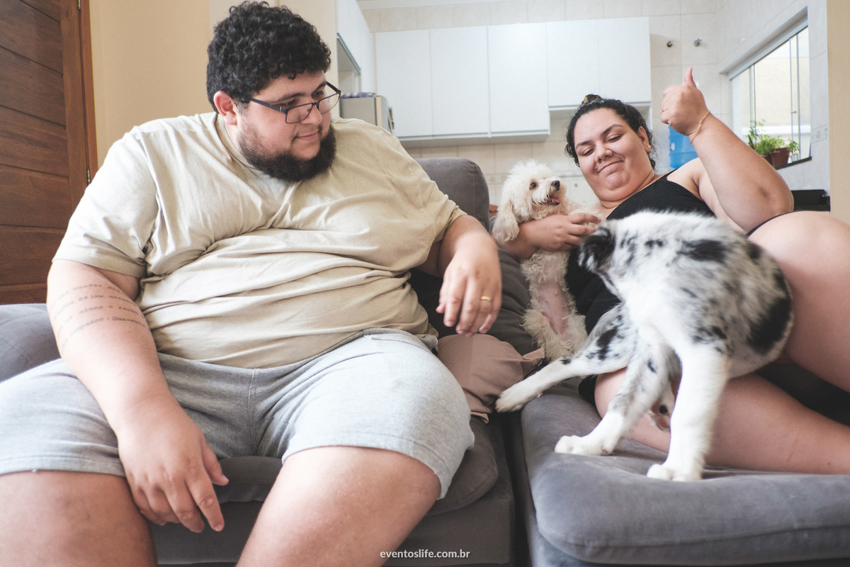 Ensaio família, Life Fotografia, Criativa, Diferente, Cyndi Omoto, Alex Oliveira, Fotografia de Casamento Sorocaba, Dogs, Doglovers, Cachorros, ensaio fotográfico, fotos com cahorro, poodle, border collie, luz natural, casados, vida a dois, amor