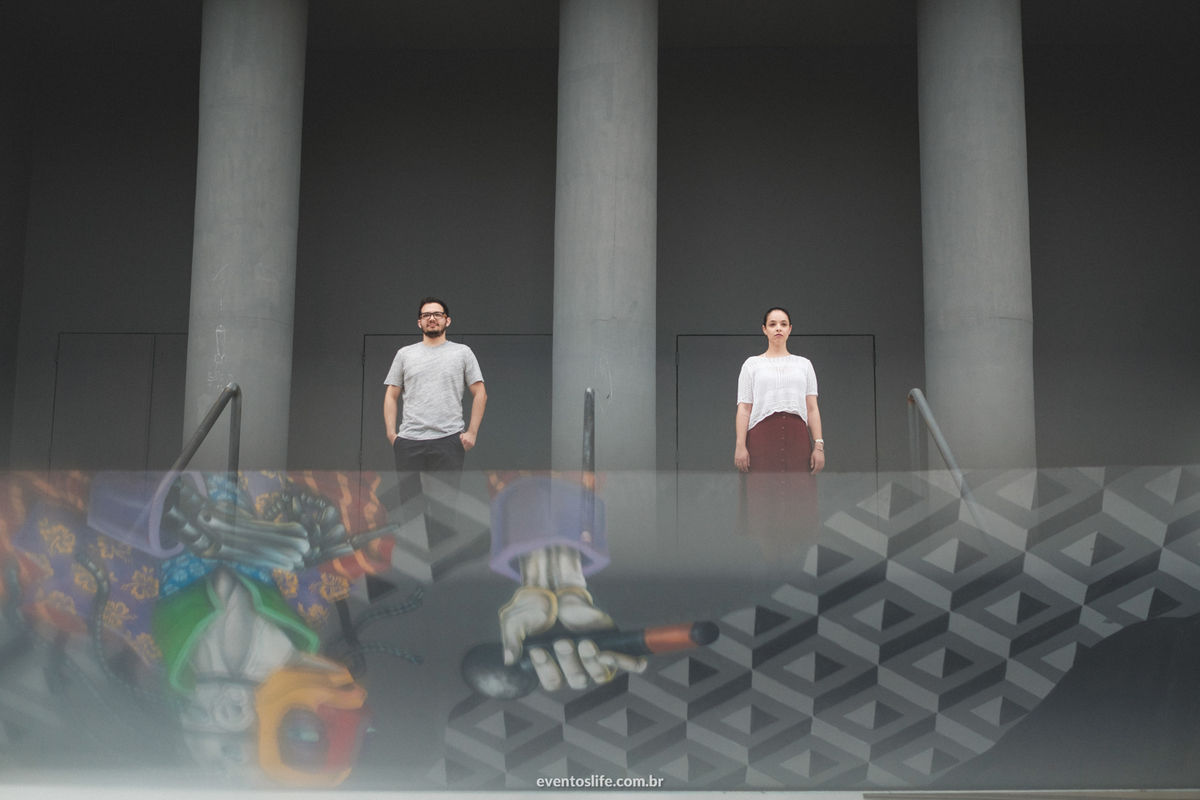 Ensaio Camila e Guilherme Life Fotografia de casamento sorocaba São Paulo Brasil Fotografia Espontânea Luz Natural Bendita Cafeína Coffee Lovers Amantes de Café Ensaio Pré Casamento Ensaio Fotográfico Criativo Noivos Yes I Do Reflexo Gamboa