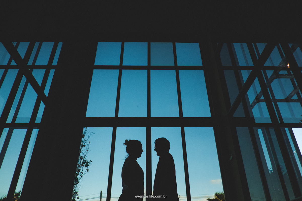 Ensaio Camila e Guilherme Life Fotografia de casamento sorocaba São Paulo Brasil Fotografia Espontânea Luz Natural Bendita Cafeína Coffee Lovers Amantes de Café Ensaio Pré Casamento Ensaio Fotográfico Criativo Noivos Yes I Do silhueta