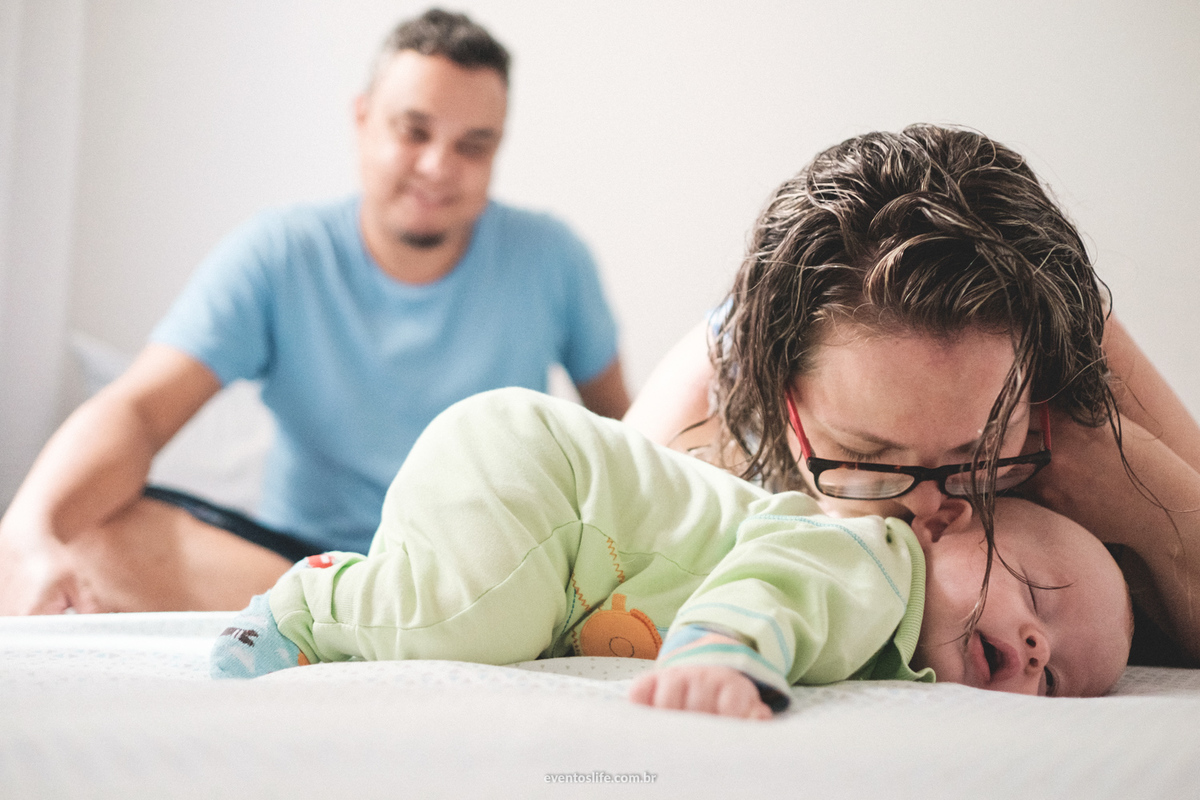 Acompanhamento primeiro ano infantil Bento Life Fotografia de família Sorocaba São Paulo Ensaio Fotográfico de criança bebê documentário crescimento primeiros passos Cyndi Omoto Alex Oliveira Amor Love aprendendo a engatinhar