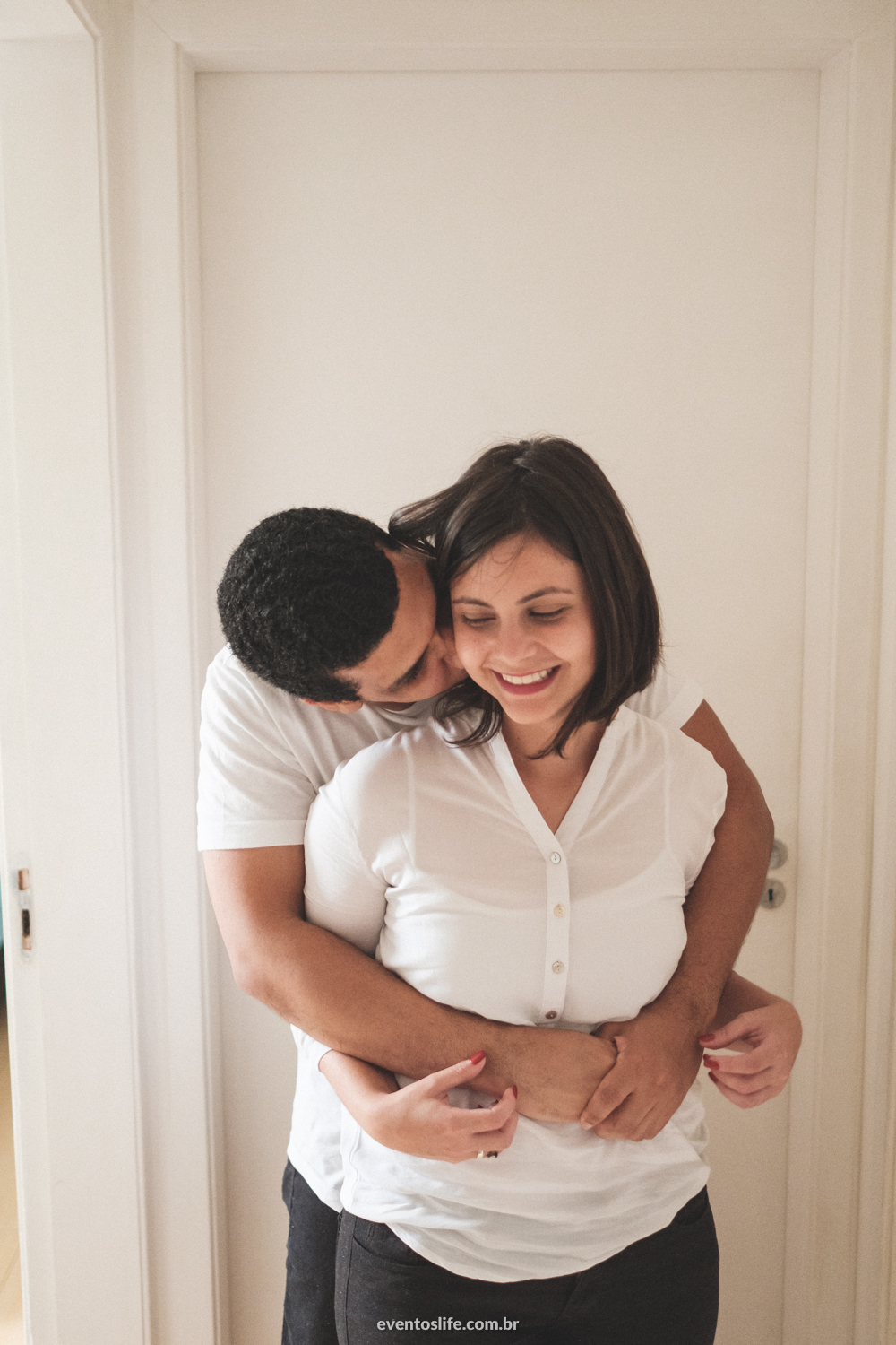 Ensaio Casal, Pré casamento, pré wedding, fotos em casa, namorados, noivos, vida a dois, amor, união, Life Fotografia, Cyndi Omoto, Alex Oliveira, Fotografia Criativa, Fotografia Espontânea, admiração