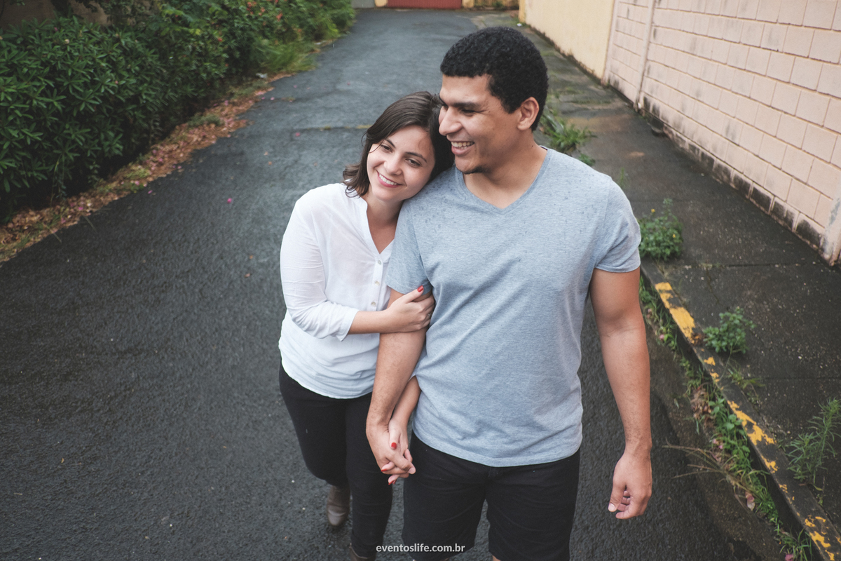 Ensaio Casal, Pré casamento, pré wedding, fotos em casa, namorados, noivos, vida a dois, amor, união, Life Fotografia, Cyndi Omoto, Alex Oliveira, Fotografia Criativa, Fotografia Espontânea, Melhor fotógrafo de Sorocaba