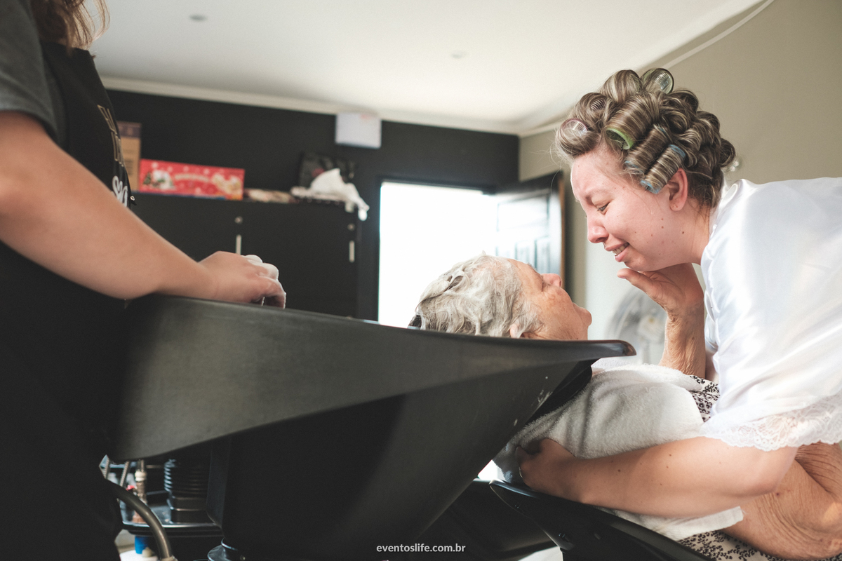 Casamento de dia Santa Victória Sorocaba Amanda e Bruno, Life Fotografia, Cyndi Omoto, Alex Oliveira, Trio Macaíba, Fotografia de casamento Sorocaba, Luz Natural, Noivas 2018, Vou casar, Making of, Noiva, bride, grande dia, yes i do, noivos, emoção, avó