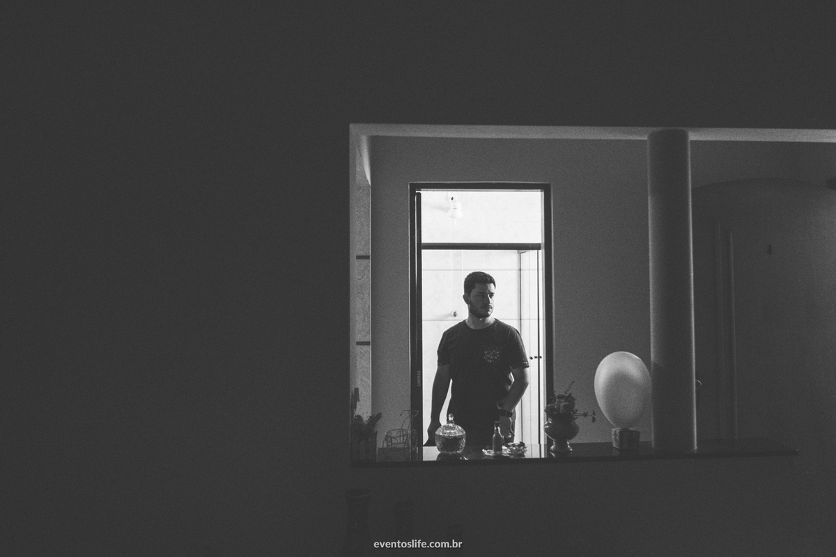 Casamento de dia Santa Victória Sorocaba Amanda e Bruno, Life Fotografia, Cyndi Omoto, Alex Oliveira, Trio Macaíba, Fotografia de casamento Sorocaba, Luz Natural, Noivas 2018, Vou casar, Making of, Noivo, groom, grande dia, yes i do, noivos, se trocando