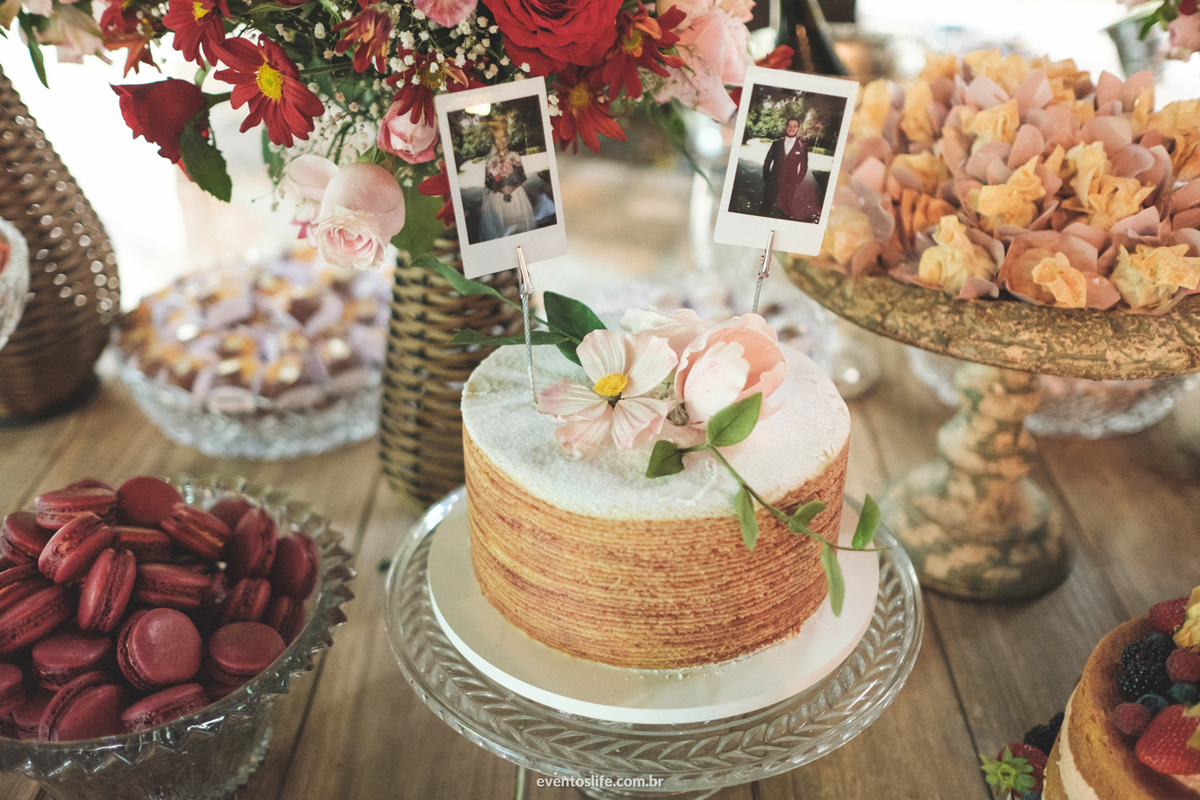 Casamento de dia Santa Victória Sorocaba Amanda e Bruno, Life Fotografia, Cyndi Omoto, Alex Oliveira, Trio Macaíba, Fotografia de casamento Sorocaba, Luz Natural, Noivas 2018, Vou casar, Decoração de casamento, Wedding day, arranjo de mesa, bolo de rolo