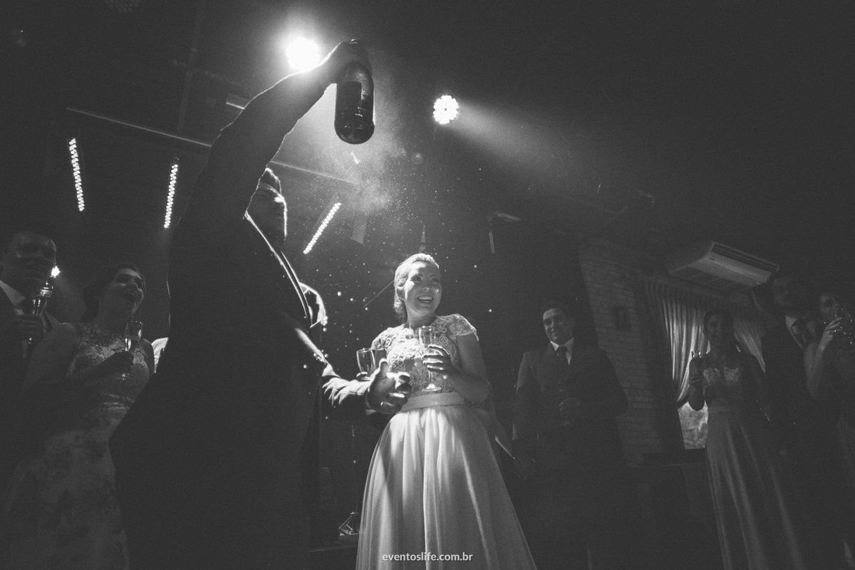 Casamento de dia Santa Victória Sorocaba Amanda e Bruno, Life Fotografia, Cyndi Omoto, Alex Oliveira, Trio Macaíba, Fotografia de casamento Sorocaba, Luz Natural, Noivas 2018, Vou casar, cerimônia, grande dia, yes i do, enfim casados, recepção, brinde