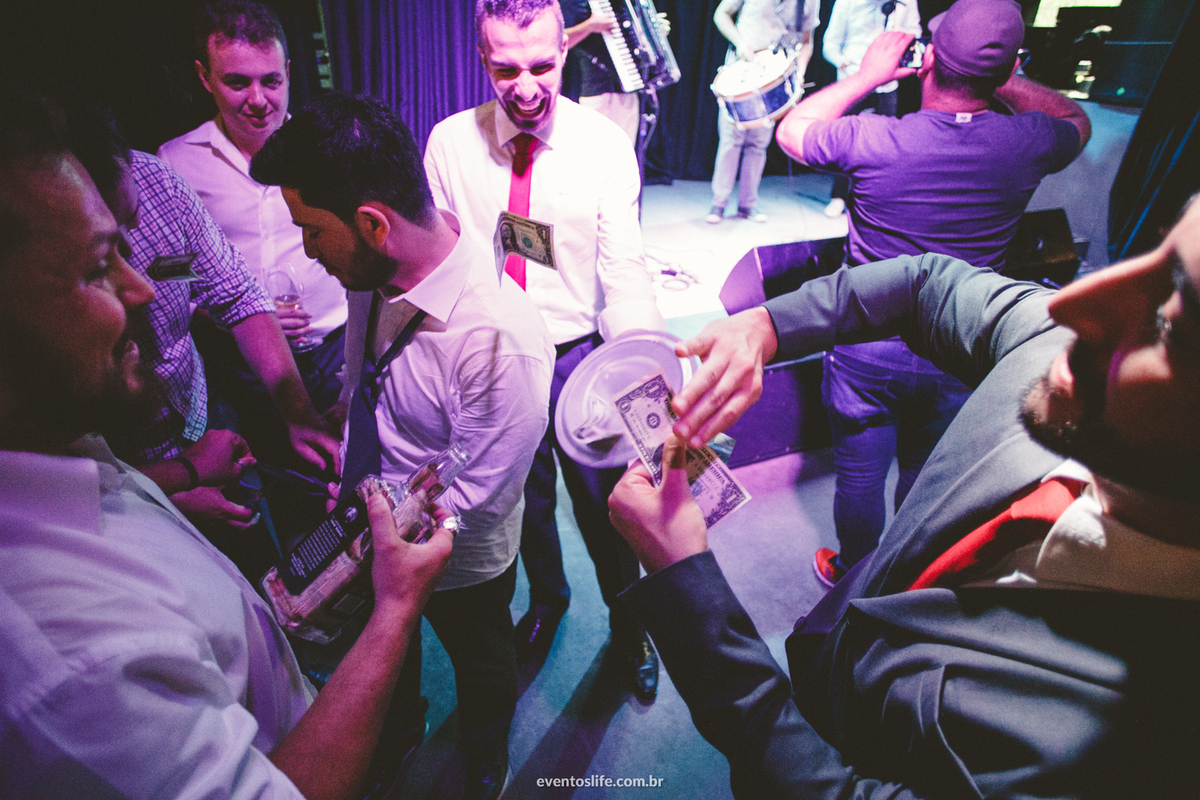 Casamento de dia Santa Victória Sorocaba Amanda e Bruno, Life Fotografia, Cyndi Omoto, Alex Oliveira, Trio Macaíba, Fotografia de casamento Sorocaba, Luz Natural, Noivas 2018, Vou casar, cerimônia, grande dia, yes i do, enfim casados, recepção, dinheiro