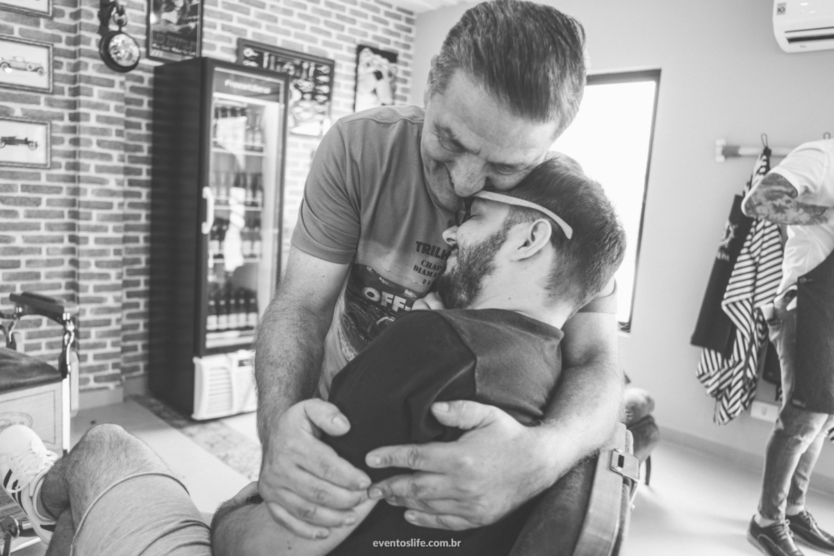 Casamento Camila e Guilherme, Fotógrafo de Casamento Sorocaba, Bendita Cafeína, Life Fotografia, Chácara Santa Victória, Case de dia, Inspiração para noivas, be bride, noivas 2018, fotografia espontânea, Sacré Sucrê, Capela Santiago, Making of groom