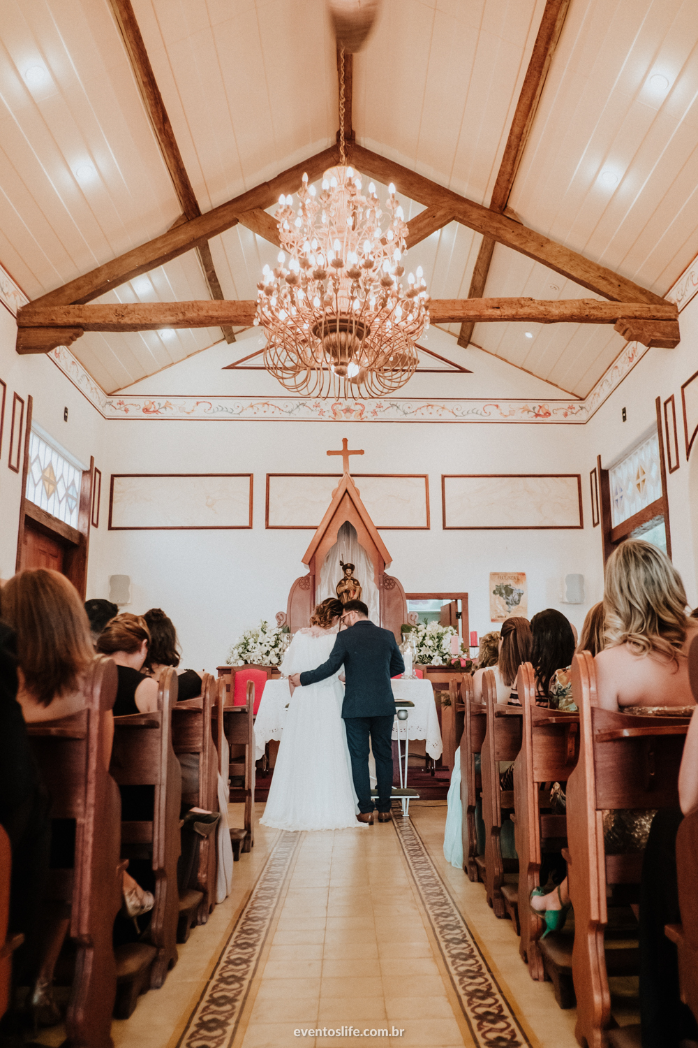 Casamento Camila e Guilherme, Fotógrafo de Casamento Sorocaba, Bendita Cafeína, Life Fotografia, Chácara Santa Victória, Case de dia, Inspiração para noivas, be bride, noivas 2018, fotografia espontânea, Sacré Sucrê, Capela Santiago, abraço, votos, vows