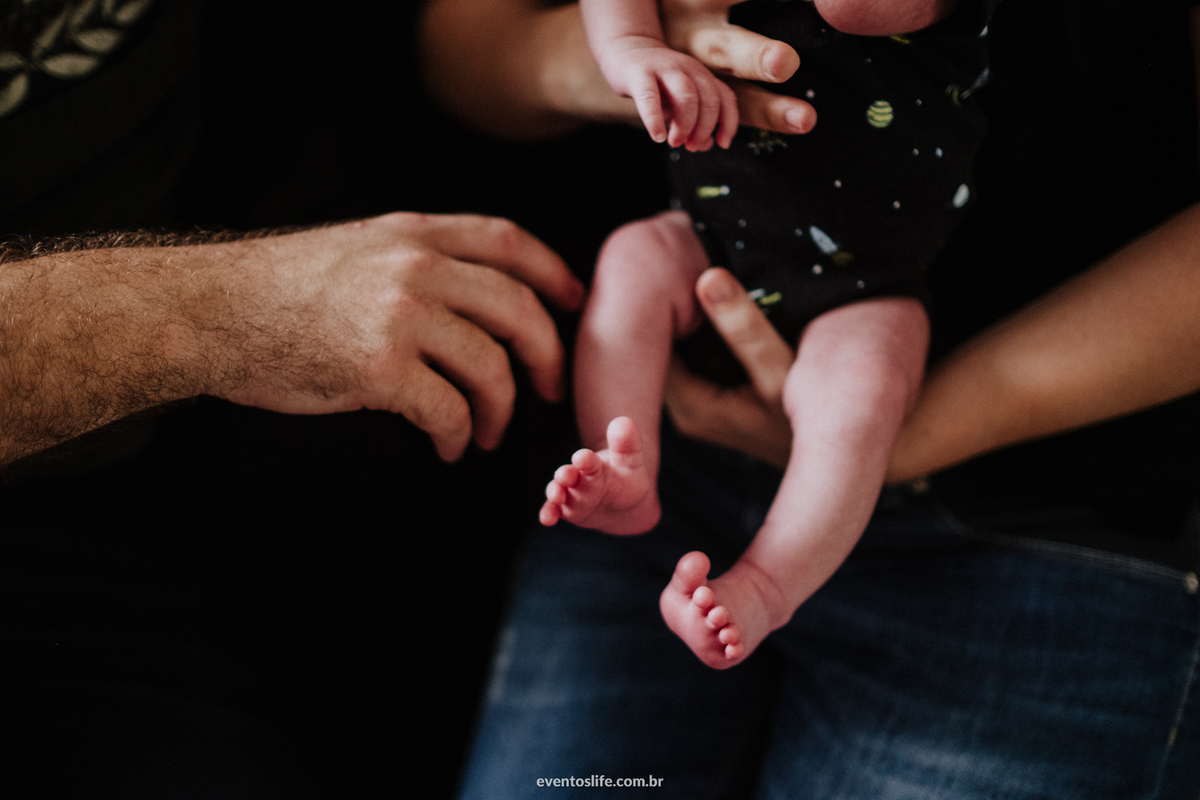 Ensaio família, sessão de fotos, fotografia espontânea, Life Fotografia Sorocaba, São Paulo, Interior, family, acompanhamento do bebê, crescimento do bebê, fotos de bebê, primeiro ano de vida, dinossauros, documental, pais de primeira viagem, pézinhos