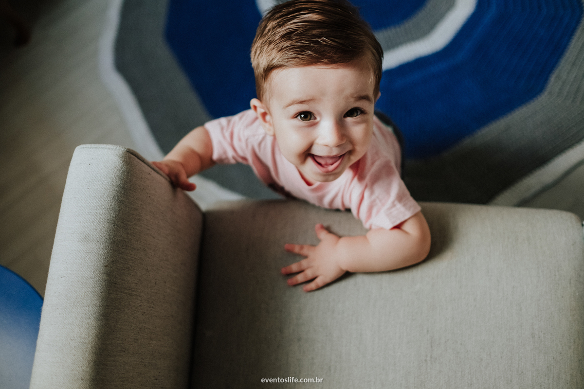 Ensaio família, sessão de fotos, fotografia espontânea, Life Fotografia Sorocaba, São Paulo, Interior, family, acompanhamento do bebê, crescimento do bebê, fotos de bebê, primeiro ano de vida, dinossauros, documental, felicidade