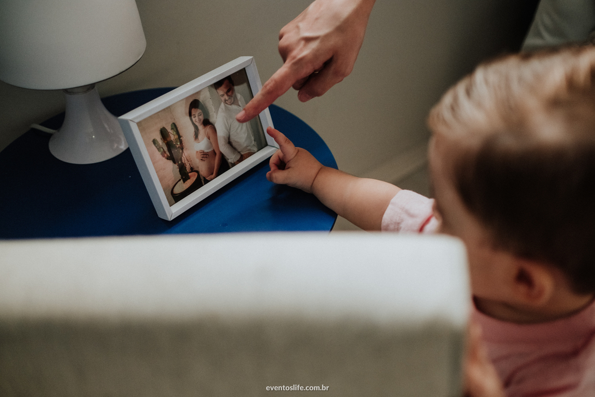 Ensaio família, sessão de fotos, fotografia espontânea, Life Fotografia Sorocaba, São Paulo, Interior, family, acompanhamento do bebê, crescimento do bebê, fotos de bebê, primeiro ano de vida, dinossauros, documental, fotos dos pais, ensaio gestante