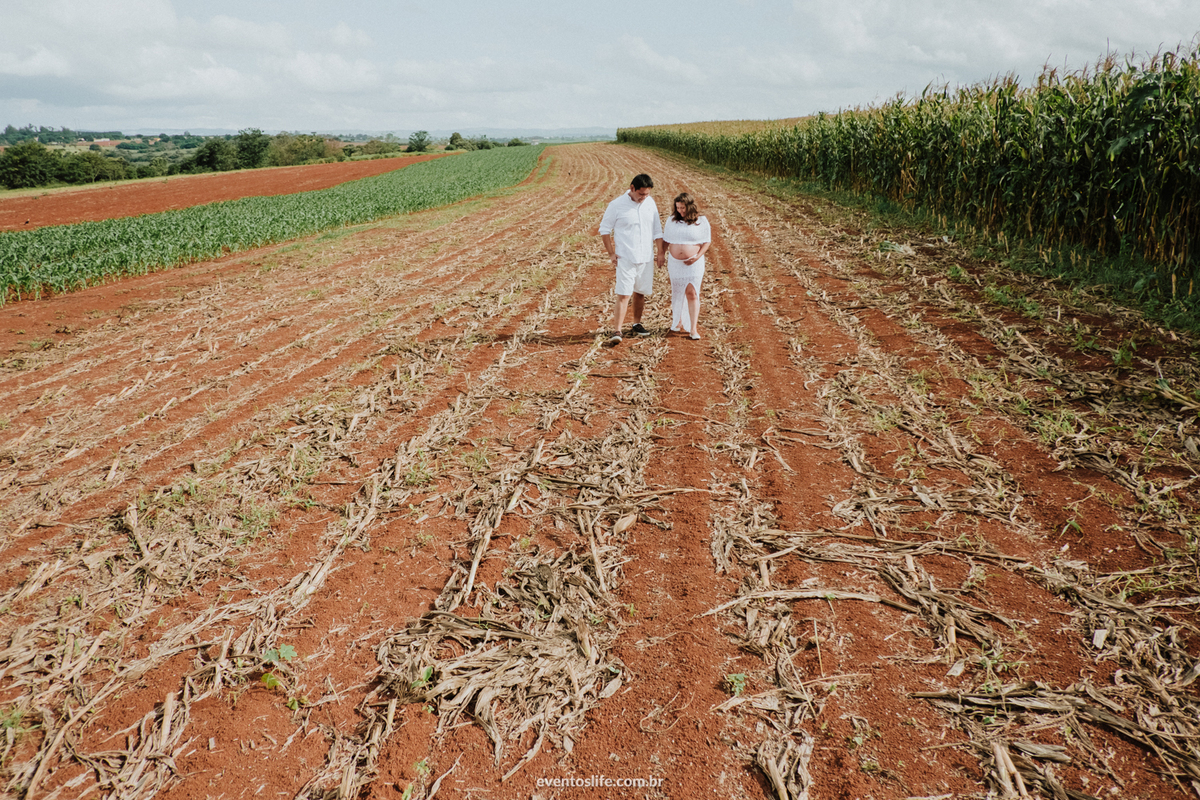 Ensaio Gestante, Life Fotografia, Cyndi Omoto, Alex Oliveira, Fotografia Gestante, Foto gestante, gravidez, gestação, pregnant, bebê, pais de primeira viagem, nascimento, parto, grávida, natureza, plantação, espontâneo, Sorocaba, São Paulo, carinho e amor