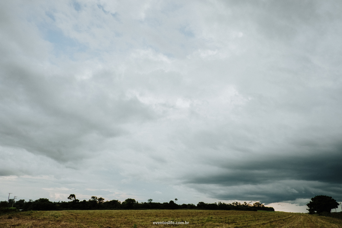 Ensaio Gestante, Life Fotografia, Cyndi Omoto, Alex Oliveira, Fotografia Gestante, Foto gestante, gravidez, gestação, bebê, pais de cachorro, nascimento, parto, grávida, natureza, espontâneo, São Paulo, interior, ensaio, sessão, paisagem, nublado