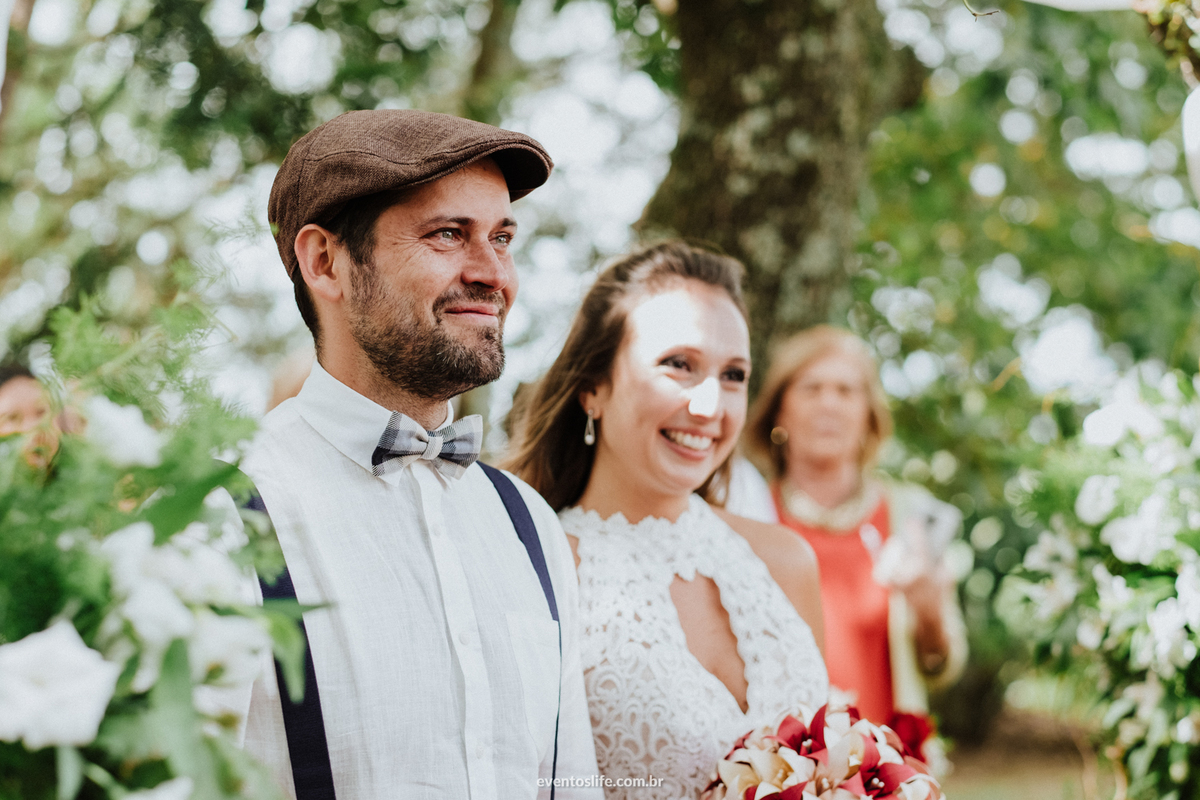 Casamento Mariana e Thiago, Life Fotografia, Montevidéu, Destination Wedding, Destination Photographers, Vinícolas, Bodas, Bodega, Case de Dia, Casamento no Campo, Ar Livre, Fotografia Espontânea, Fotografia de Casamento Sorocaba, Noivos felizes