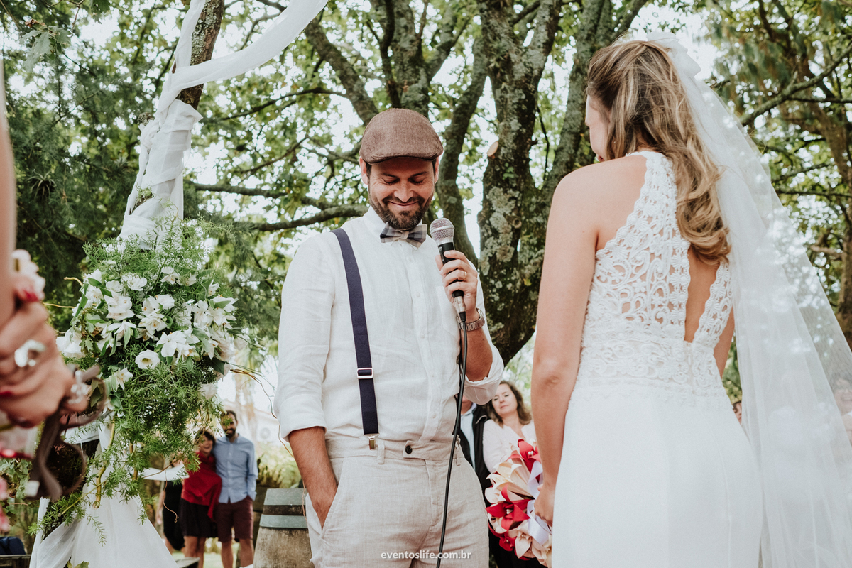 Casamento Mariana e Thiago, Life Fotografia, Montevidéu, Destination Wedding, Destination Photographers, Vinícolas, Bodas, Bodega, Case de Dia, Casamento no Campo, Ar Livre, Fotografia Espontânea, Fotografia de Casamento Sorocaba, Noivo, Noiva, Sorriso