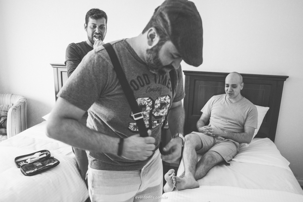 Casamento Mariana e Thiago, Life Fotografia, Montevidéu, Destination Wedding, Destination Photographers, Vinícolas, Bodas, Bodega, Case de Dia, Casamento no Campo, Ar Livre, Fotografia Espontânea, Fotografia de Casamento Sorocaba, Amigos, Making Of