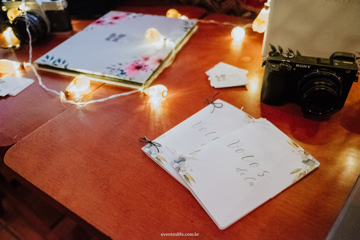 Mini Wedding, Mini Casamento, Decoração, Evento, Noivas, Noivos, Workshop, Feira para Noivas, Degustação, Vivian Moreno, Capolino, Sorocaba, Life Fotografia, Melhor fotógrafo de Sorocaba, Alex Oliveira, Cyndi Omoto, Luzinhas, Luck FIlmes, Vídeo, Caderno