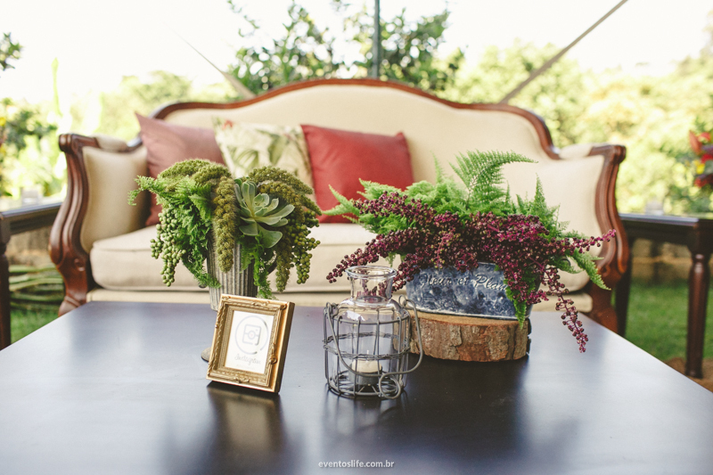 Thais e Daniel, Cerimônia Celta, Wedding, Case de dia, Festa animada, Festa divertida, Casar no interior, Casamento no interior, Casamento de Dia, Life Fotografia, Decoração linda, Sofá no casamento, Suculentas, Móveis de Lounge, Casamento Intimista