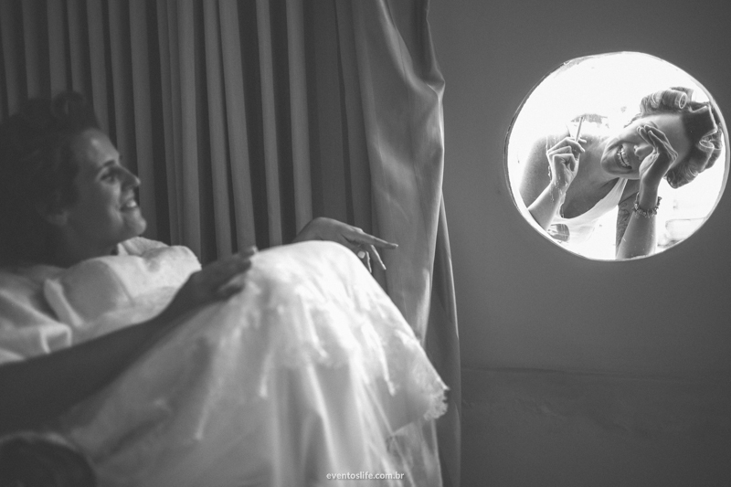 Thais e Daniel, Cerimônia Celta, Wedding, Case de dia, Festa animada, Festa divertida, Casar no interior, Casamento no interior, Casamento de Dia, Life Fotografia, Making Of da Noiva, Amigas, Risadas, Vestido de Noiva, Lápis de Noiva, Moldura, PB, BW