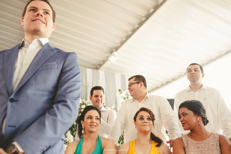 Casamento Carol e Thiago, Carol e Thiago, Wedding, Case de dia, Casar no interior, Casamento no interior, Casamento de Dia, Casamento ao ar livre, Espaço Alvorada, Fazenda Alvorada, Life Fotografia, Entrada da Noiva, Convidados emocionados, Noivo ansioso