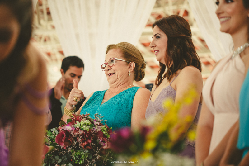 Casamento Carol e Thiago, Carol e Thiago, Wedding, Case de dia, Casar no interior, Casamento no interior, Casamento de Dia, Casamento ao ar livre, Espaço Alvorada, Fazenda Alvorada, Life Fotografia, Aprovação da Mãe, Momento divertido, Cerimônia engraçada