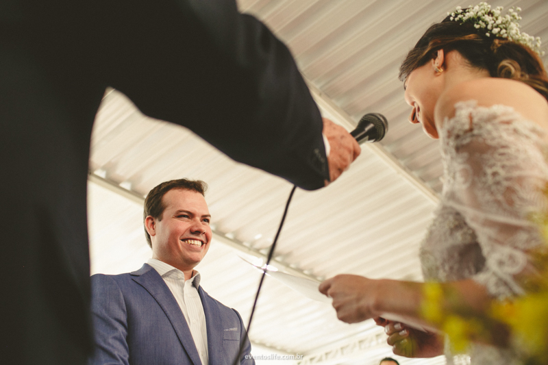 Casamento Carol e Thiago, Carol e Thiago, Wedding, Case de dia, Casar no interior, Casamento no interior, Casamento de Dia, Casamento ao ar livre, Espaço Alvorada, Fazenda Alvorada, Life Fotografia, Voto da Noiva, Votos da noiva, Risada, Fotógrafo criativ