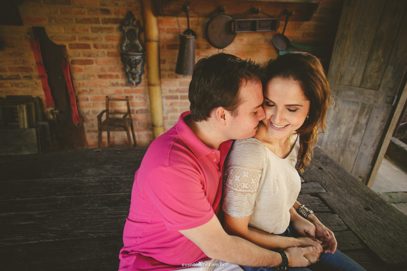 Ensaio Carol e Thiago, Ensaio Campinas, Bar da Cachoeira, Sorocaba, Pré Casamento, Pré Wedding, E-Session, Sessão Pré Casamento, Ensaio Fotográfico, Life Fotografia, Bar da Cachoeira, Luz linda, Luz lateral, Joaquim Egydio, Sessão namorados, Life